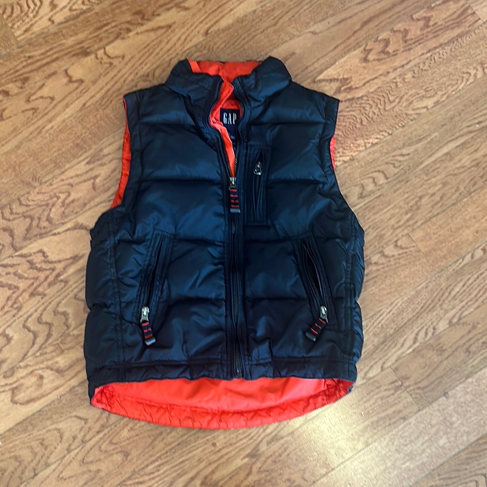 Youth Gap puffer vest